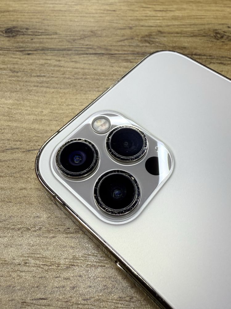 iPhone 12 Pro в рассрочку с первым взносым 139 у.е.