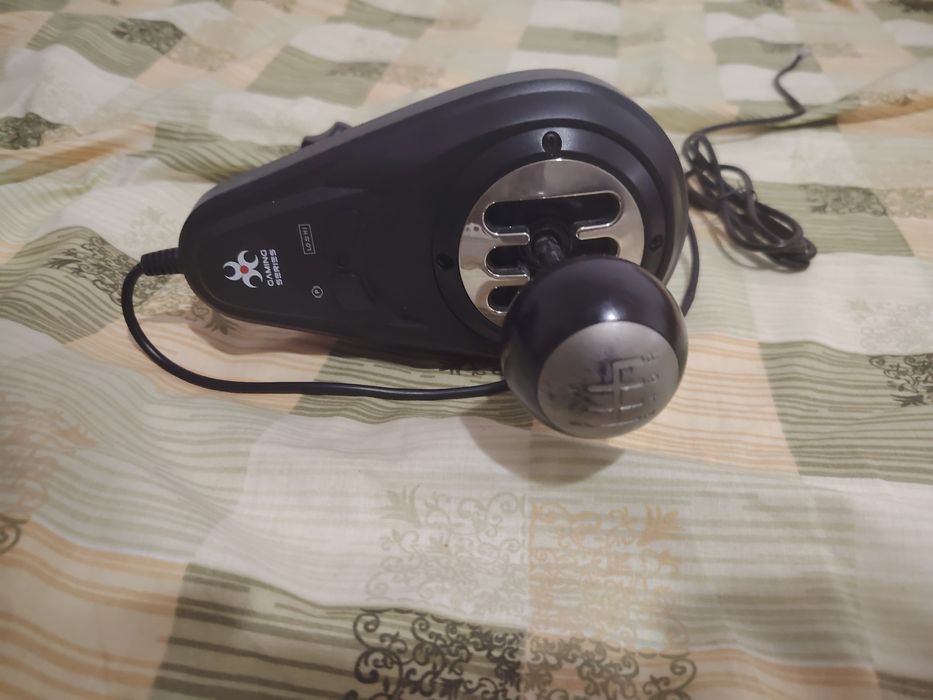 Volan profesional de gaming