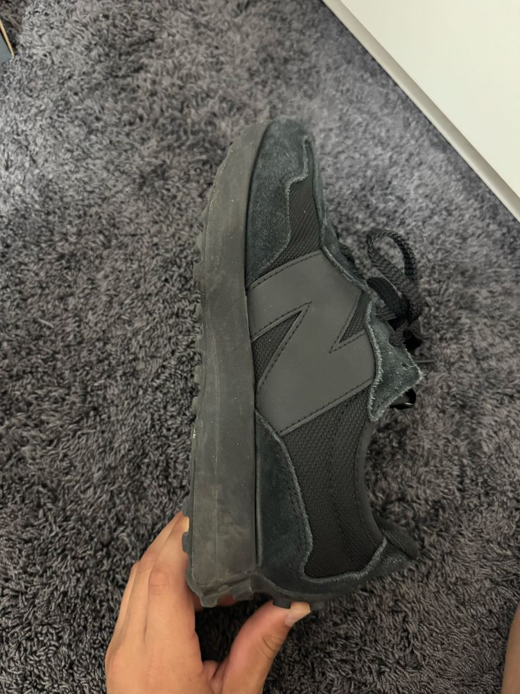 New balance 327.