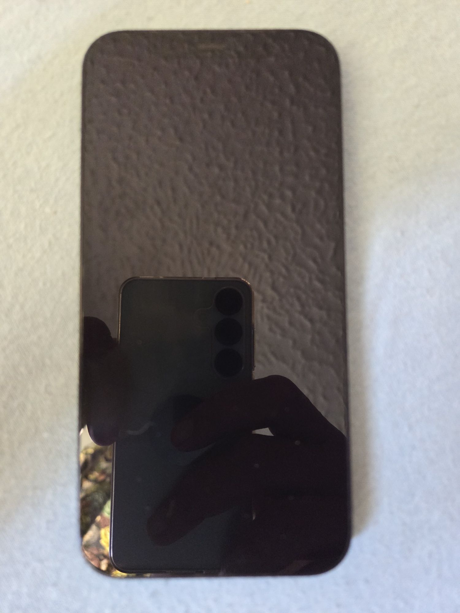 IPhone 12 128gb памет