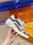 Adidasi Louis Vuitton Trainer Premium