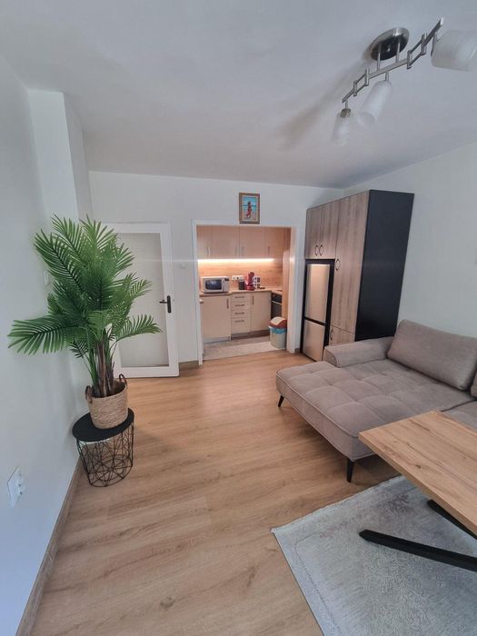 Двустаен апартамент, под наем, кв. Гръцка Махала