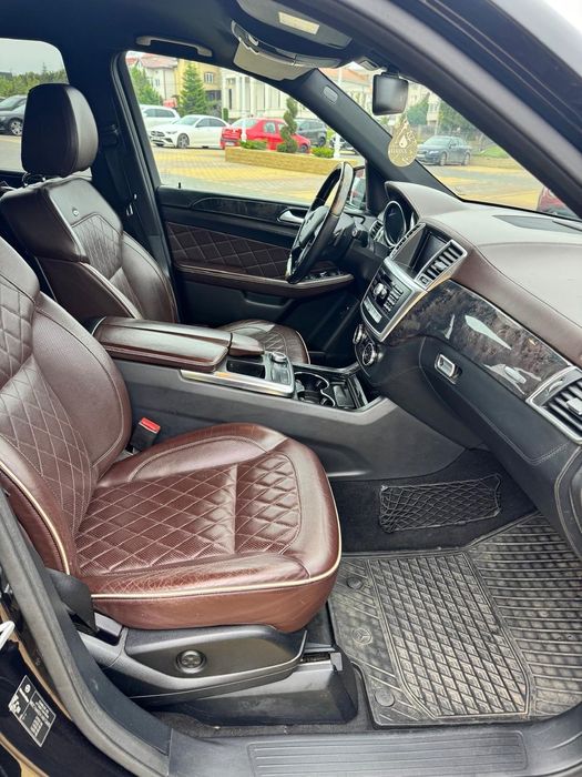 Mercedes-Benz ML 350,Autoutilitar