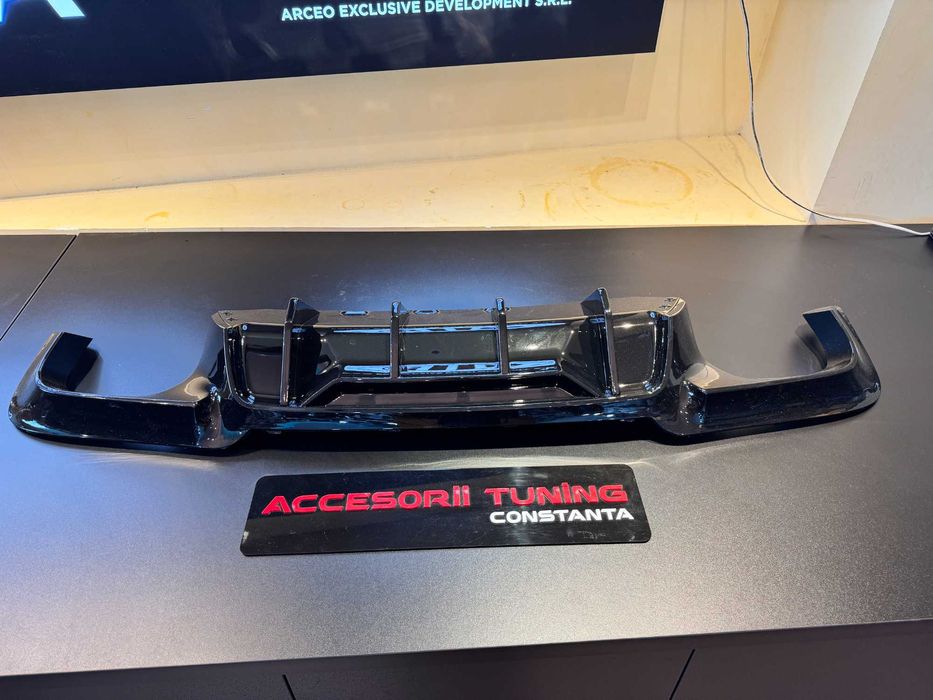 Difuzor Bara Spate - BMW SERIA 5 F10 Model Vorstainer Style