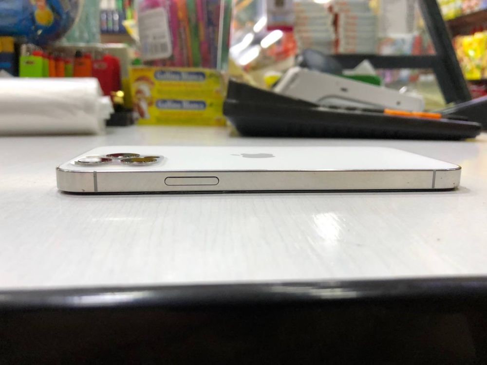 Iphone 12 pro 256gb li
