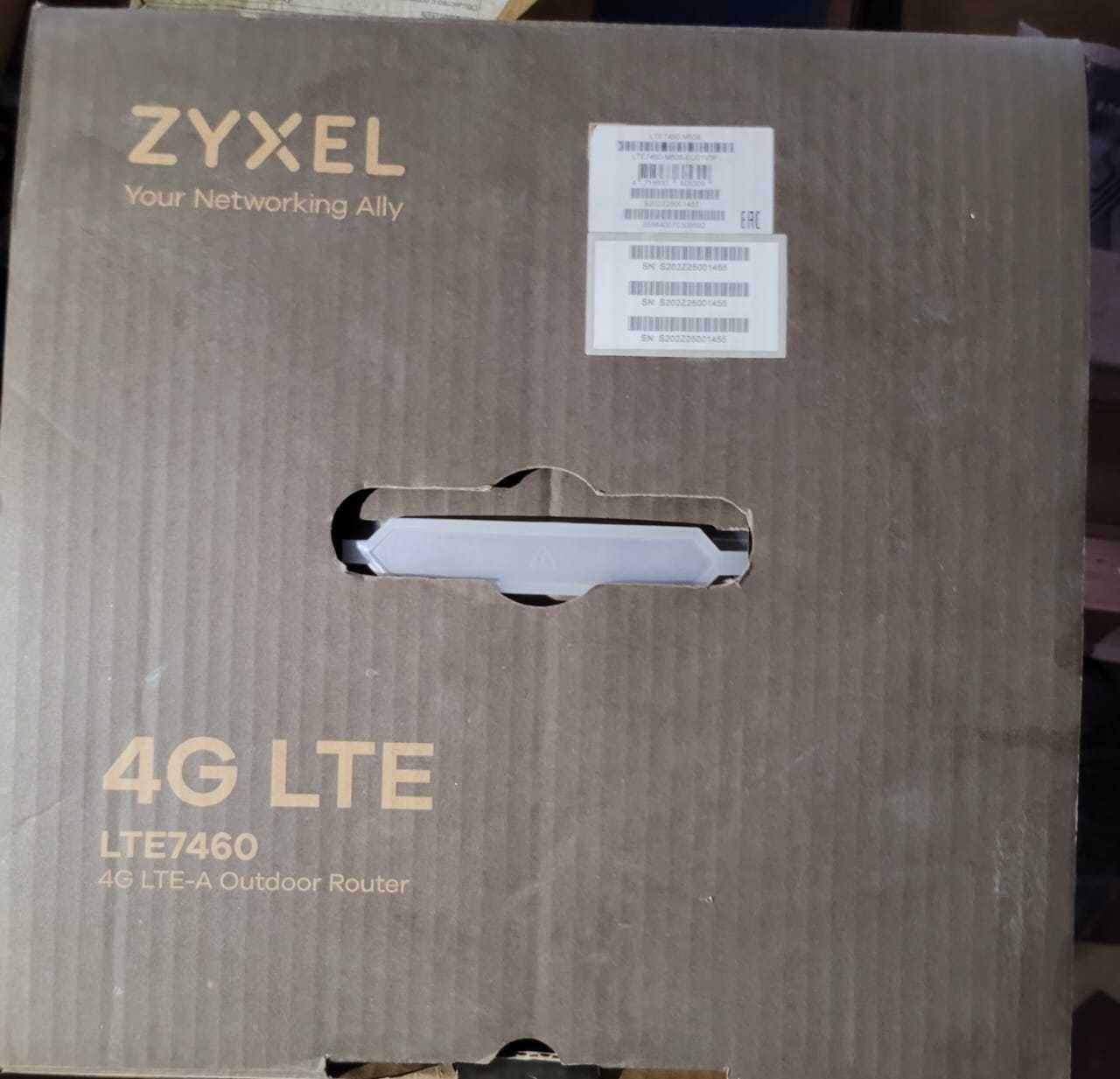 Роутер Zyxel 4G LTE7460