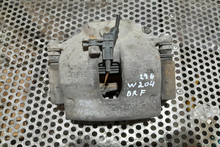 Etrier fata dreapta Mercedes-Benz C-Class W204/S204/C204 [facelift] [