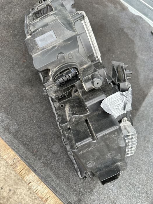 Фар Full Led за Skoda Octavia Шкода ляв оригинален пукнат 5e1 941015