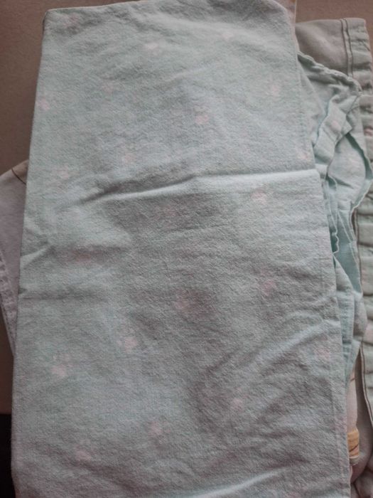 Комплект спално бельо.