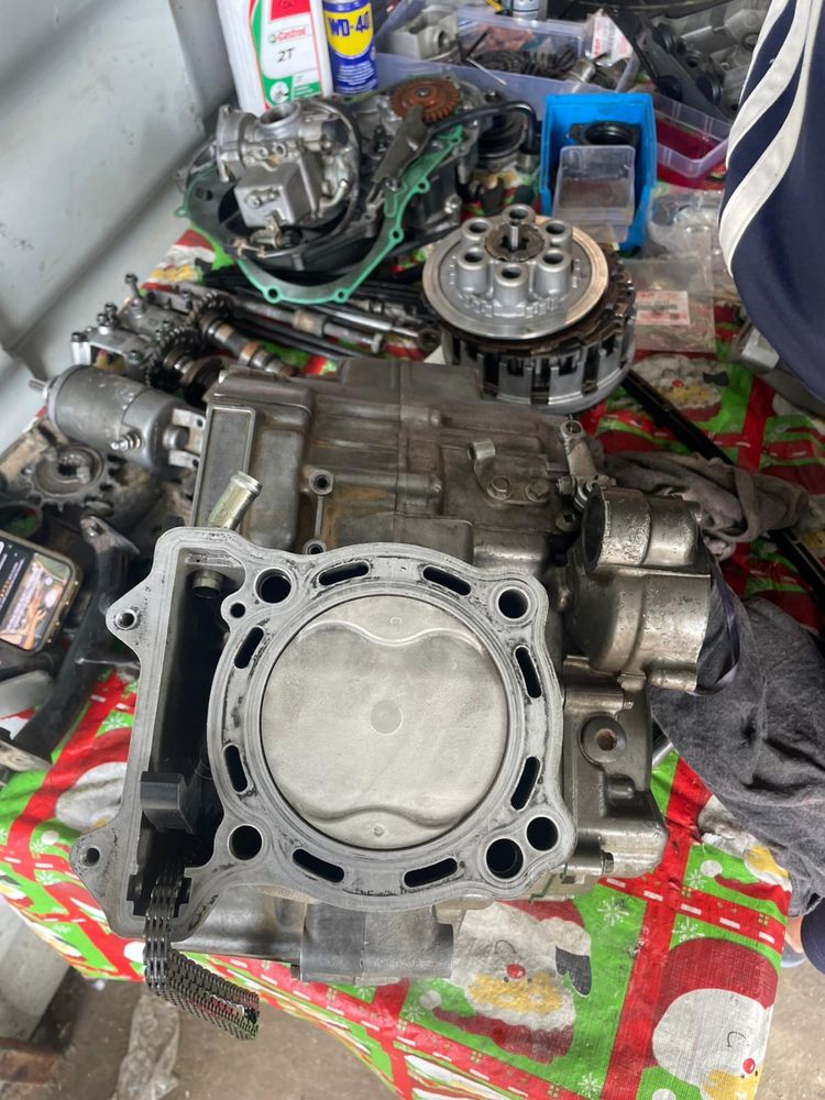 Vind sau schimb suzuki ltz 400