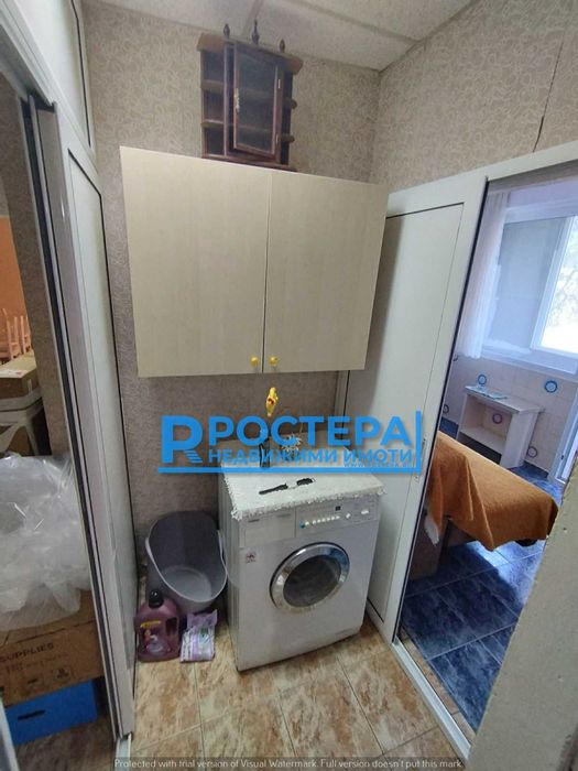 Продава се Двустаен апартамент в Търговище, Запад 2 - 70 кв.м за 1143 €/кв.м - Снимка #18