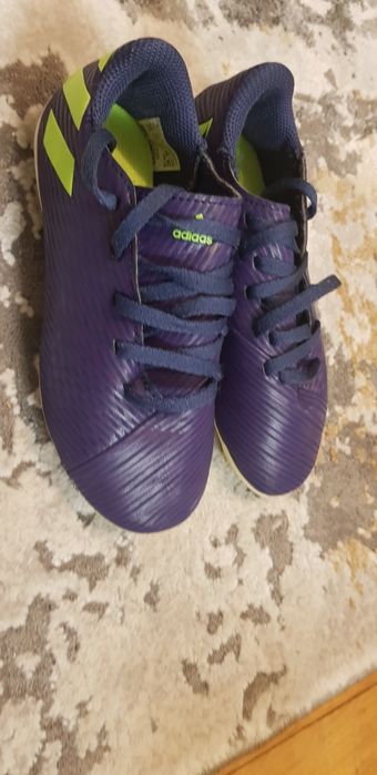 Бутонки Адидас  31 номер