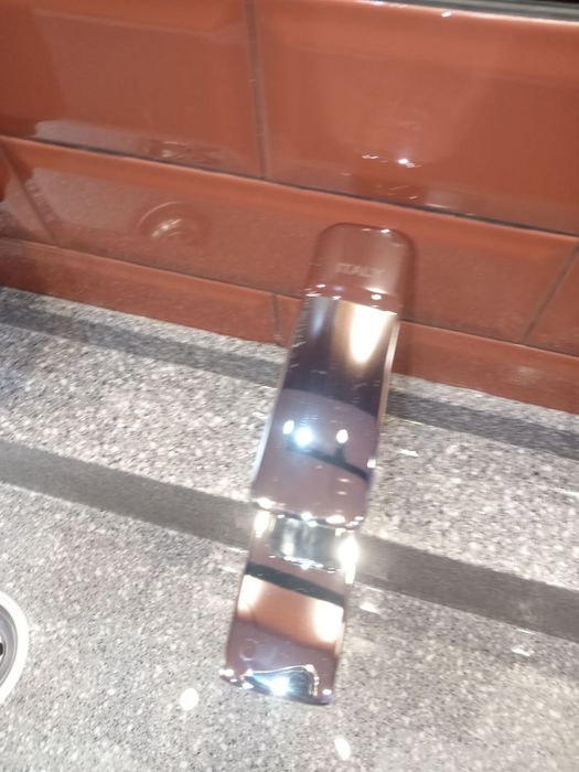 Продам смеситель Italy латунь