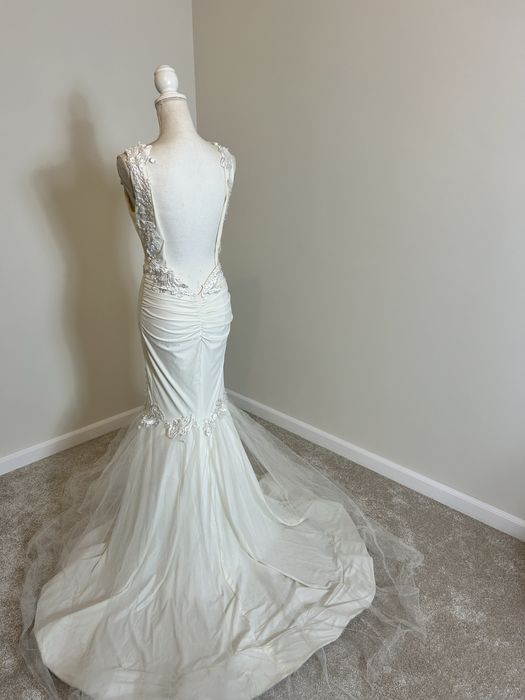 Rochie de mireasa noua