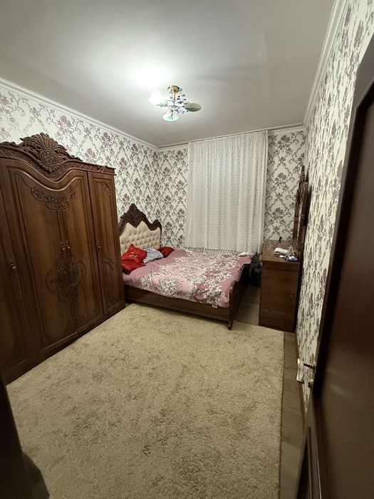 Novza metro yonida kvartira bor