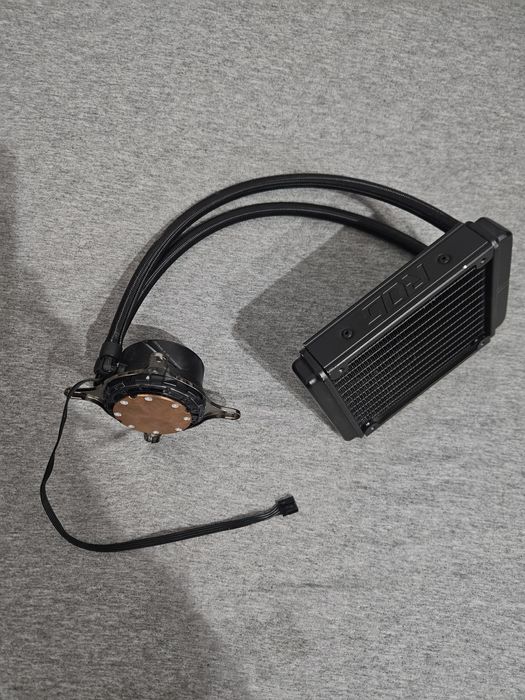 ASUS ROG Strix LC120 Liquid Cooler