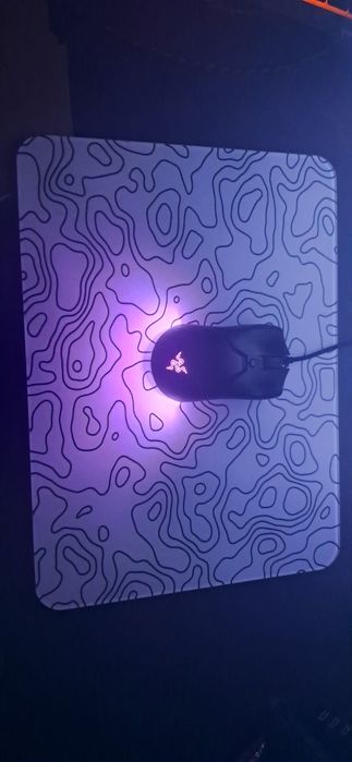 Сетап из клавиатуры, мышки и коврика