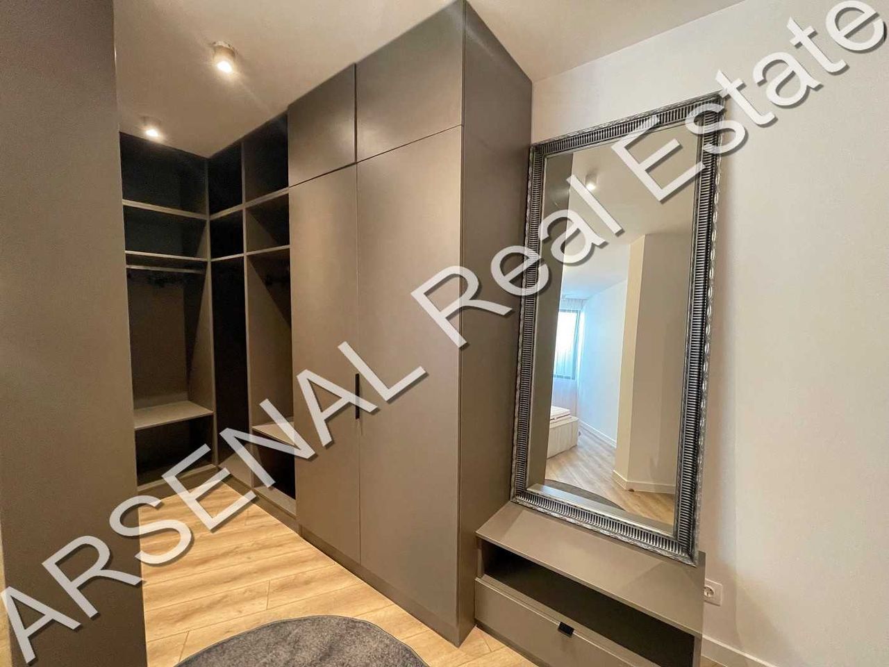Дава се под наем Тристаен апартамент в София, Овча купел - 120 кв.м за 660 € - Снимка #5