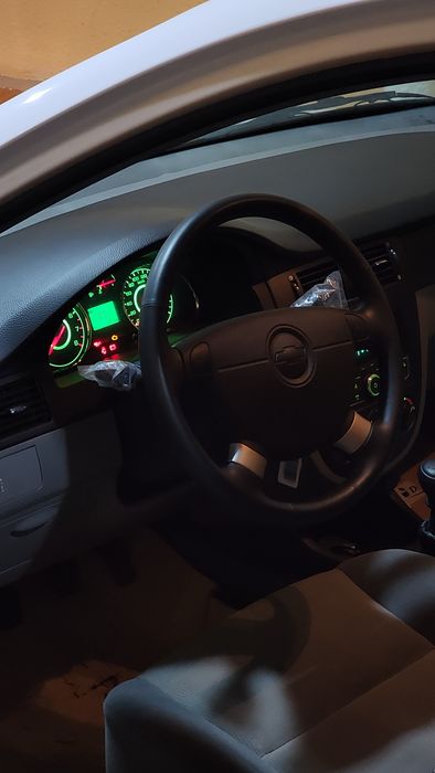 Bez probeg Gentra mexanika metan  abs obogrevlisi