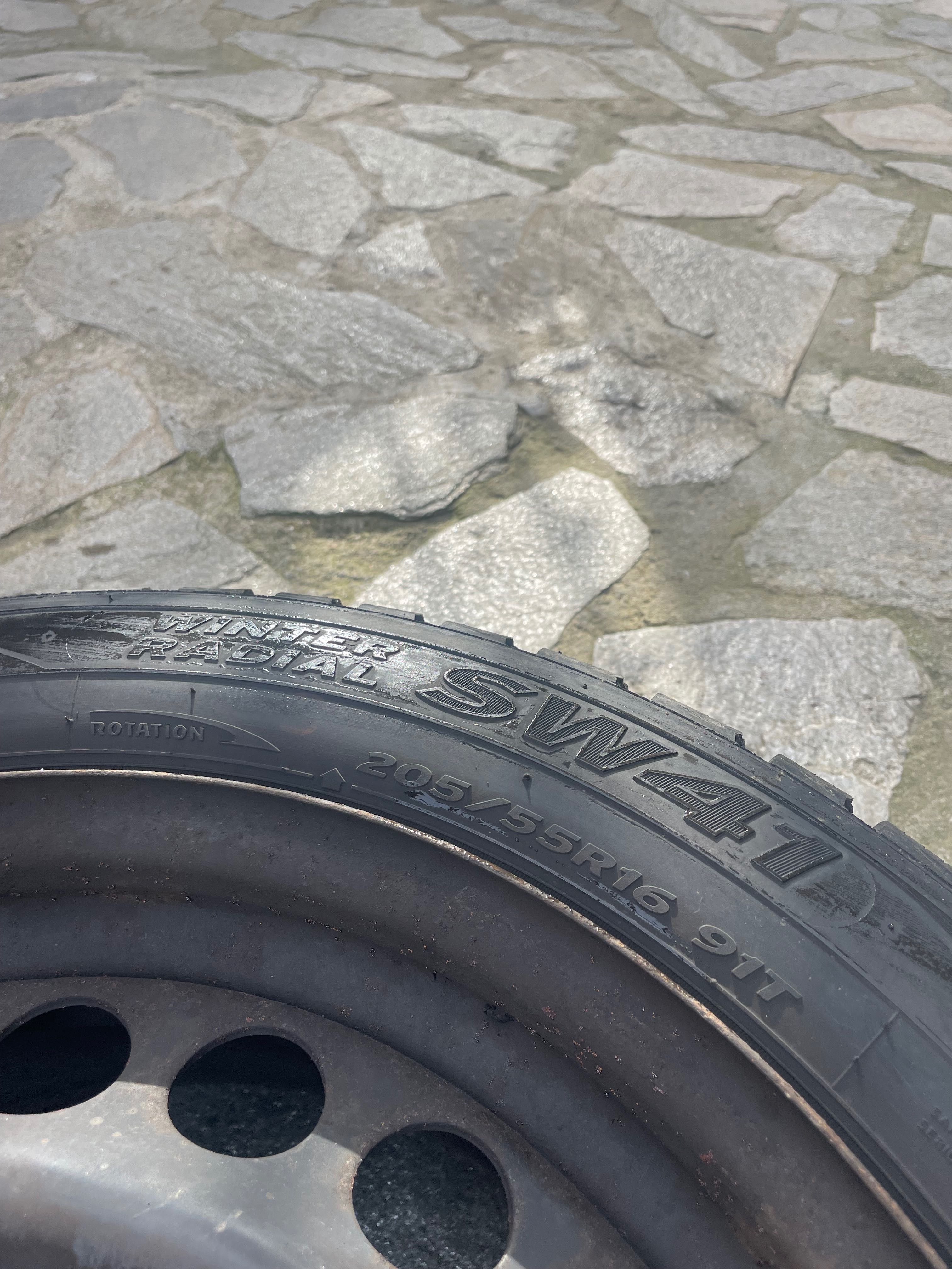 Джанти Мерсцедес W204 r16 с тасове и зимни гуми