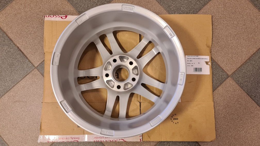 Jante noi Dezent TZ Silver 5x112 R16(Skoda,Volkswagen,Audi)