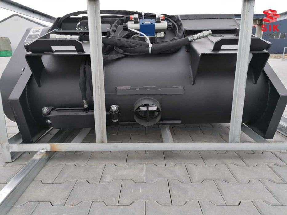 Cupă malaxor beton pentru miniîncărcător Bobcat