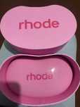 Оригинал несесер на Rhode от лимитираната серия jelly bean