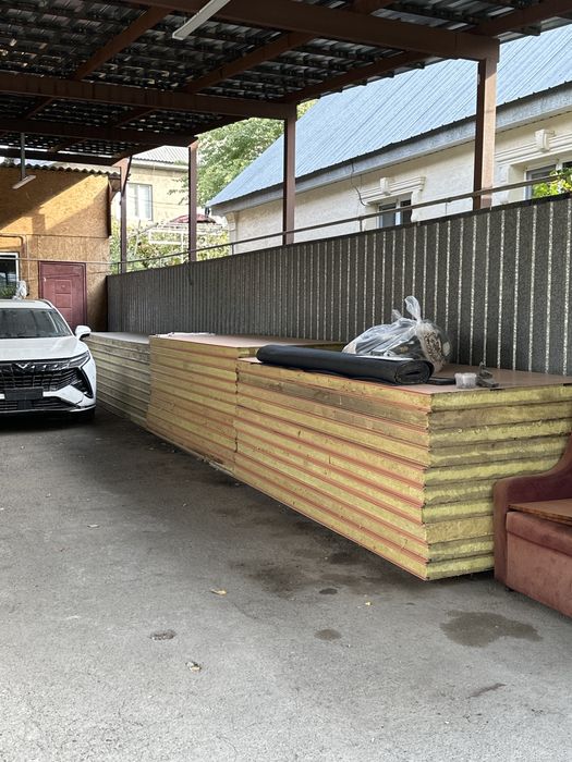 Сенгвич панели срочно почти новые