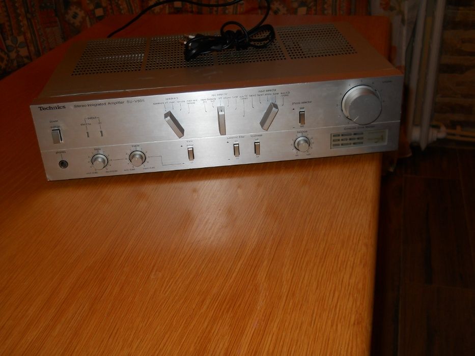 Amplificator TECHNICS su-v505