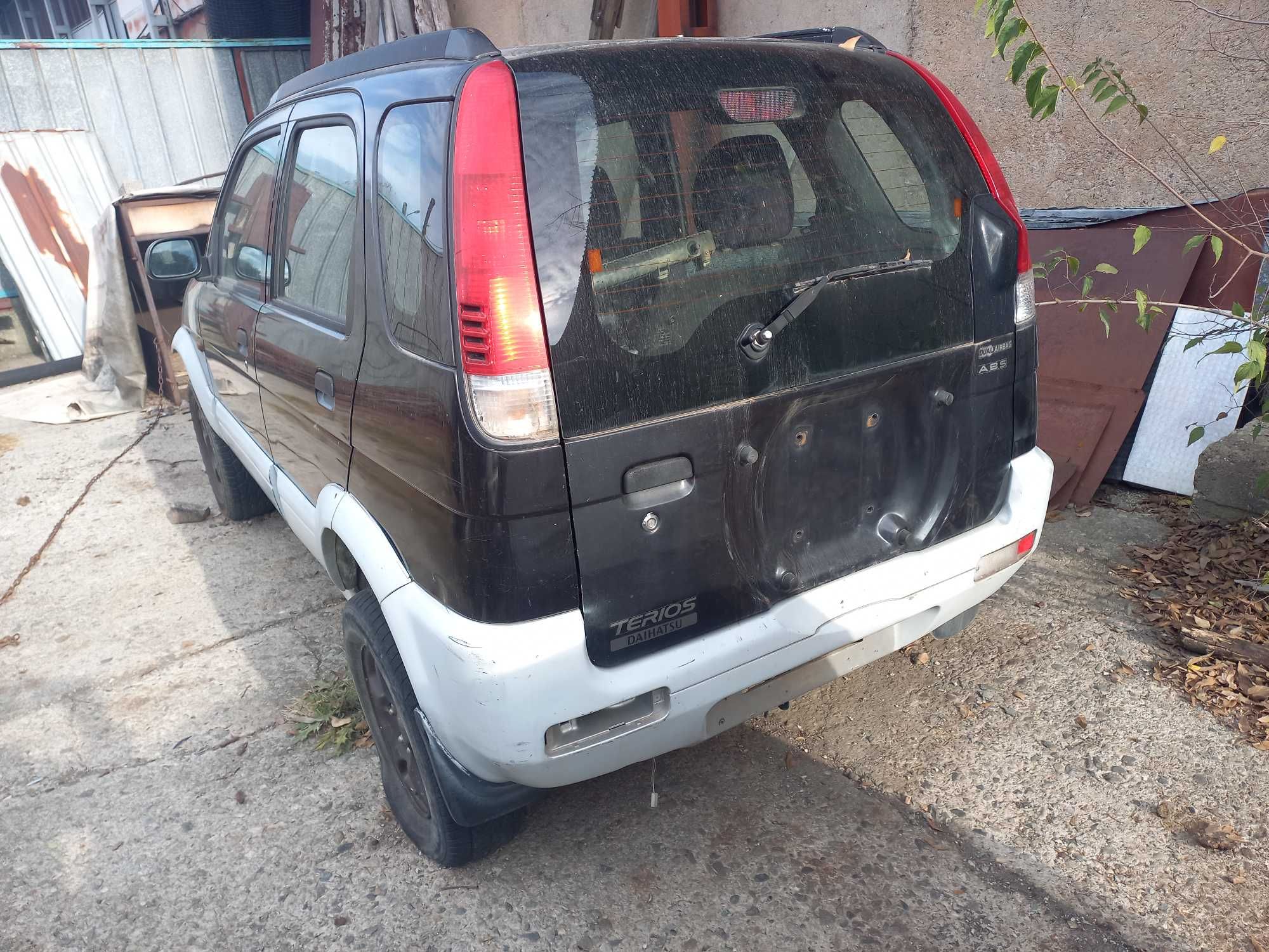 Daihatsu terius За части