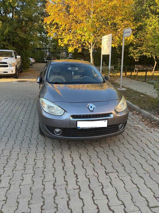 Renault Fluence 1,6 16V 110 CP Euro 5. Pret 4.100 euro