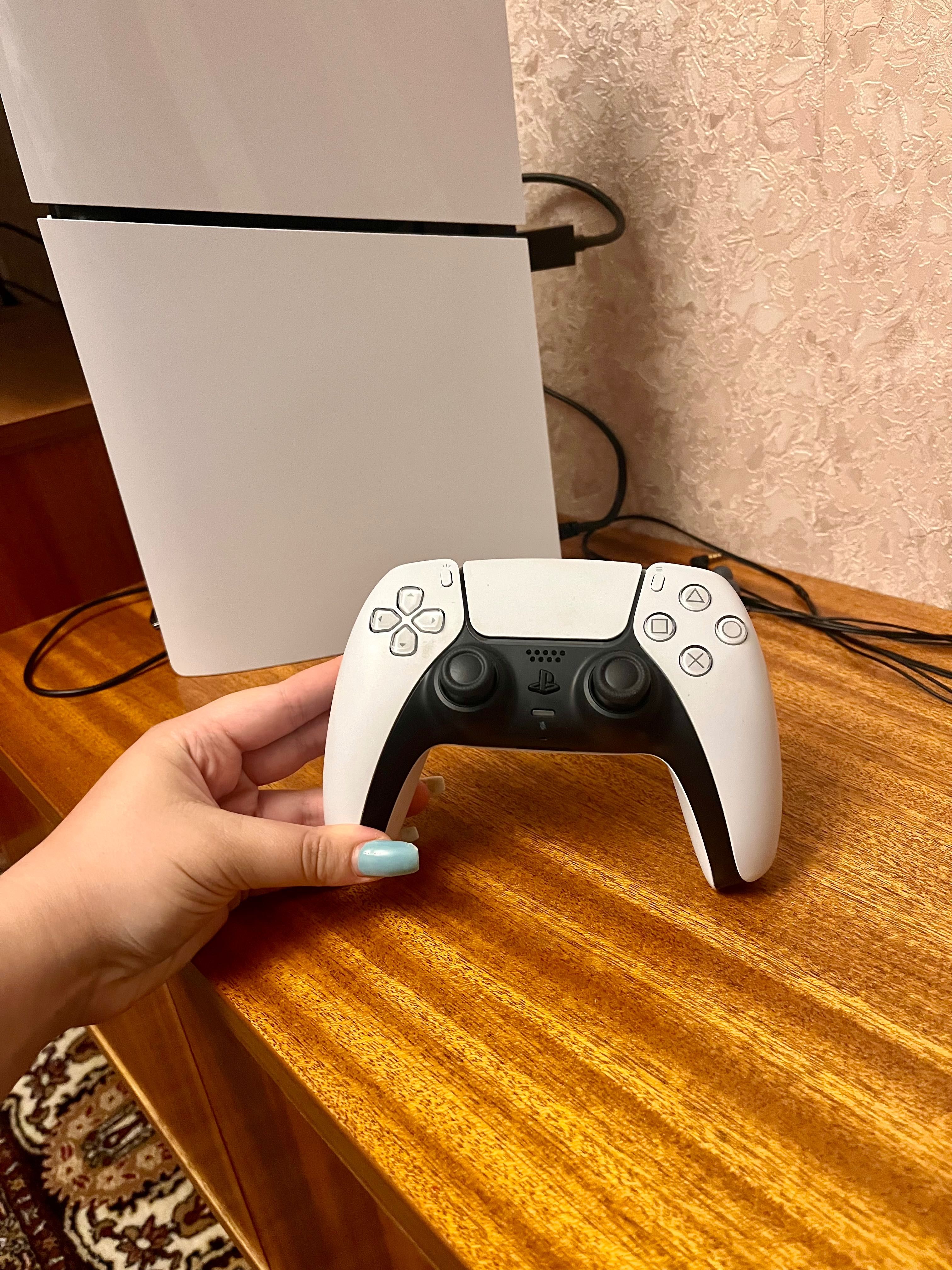 PlayStation 5 Digital Edition (1TB)