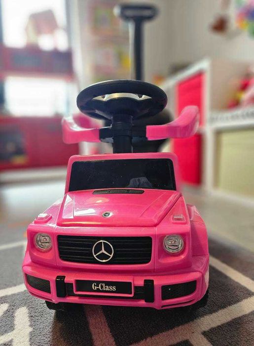 Детска количка Mercedes за бутане