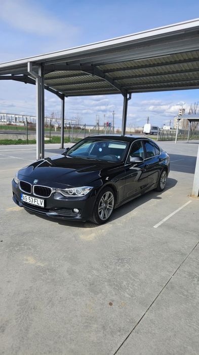 BMW  F30  320D. .
