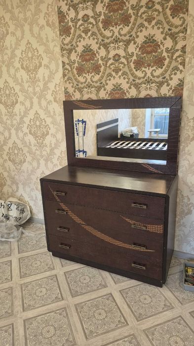 Продам 1 комнатную  квартиру