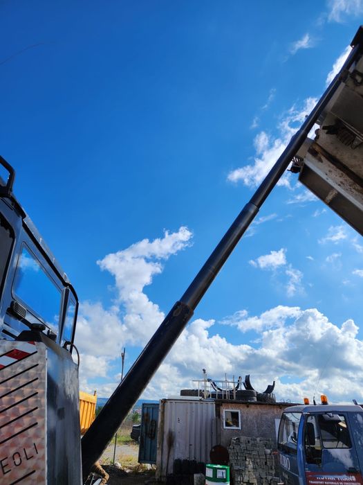 Vand bascula 8x4  MAN