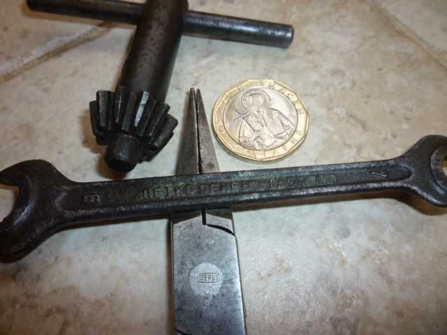 . Ключове Клещи .