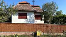 Vand casa in com. Valea Larga, jud. Mures