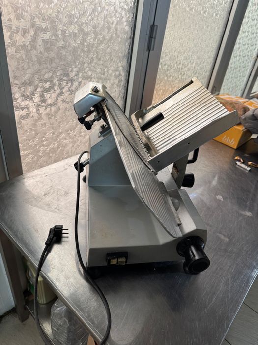 Feliator electric in stare foarte buna de functionare