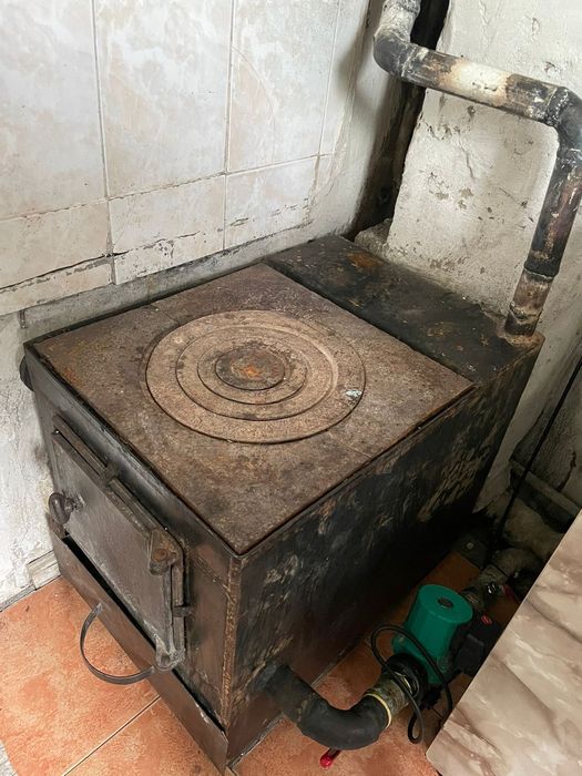 Продам печь твёрдо топливо