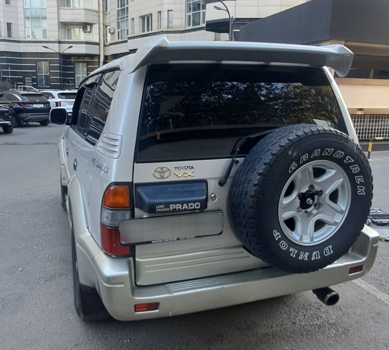 TOYOTA PRADO sotiladi xolati juda zo'r