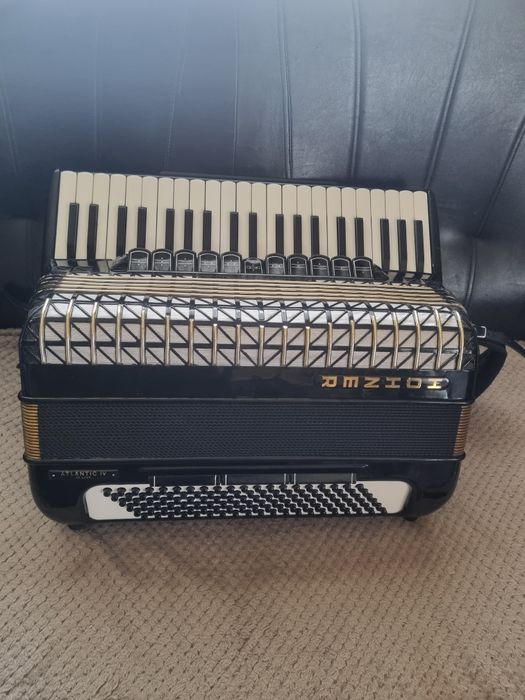 Acordeon Hohner Atlantic IV