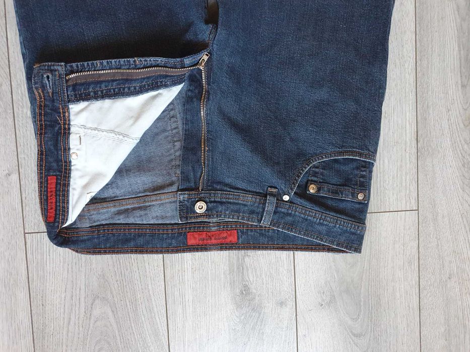 Blugi PIERRE CARDIN "Dijon" - Marime W36 L30 (Talie 94 cm)