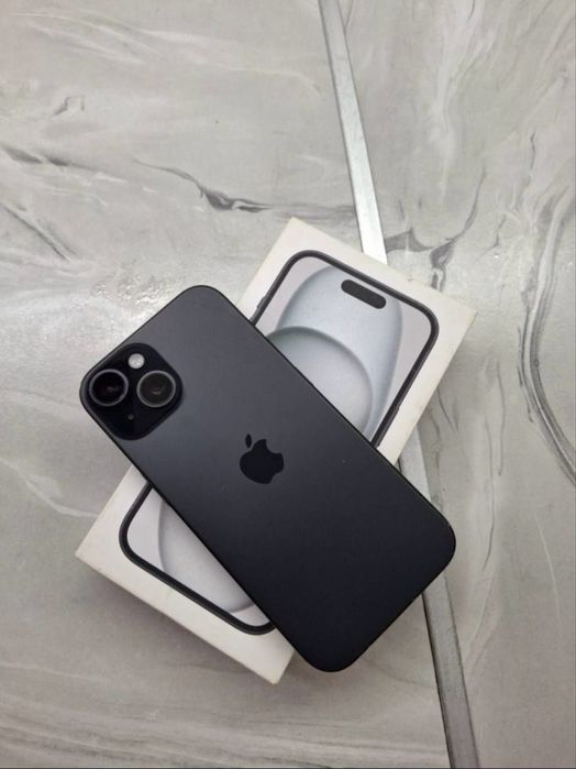 Продам айфон 15