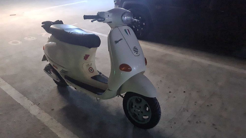 Vand scuter Piaggio Vespa 2016 capacitate 80 cm set malossi
