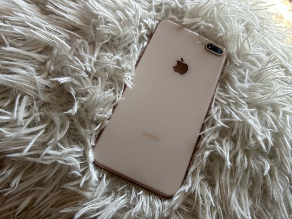 Iphone 8 plus 64 GB