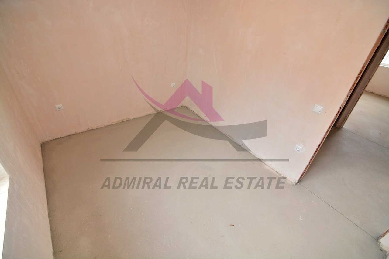 Продава се Многостаен апартамент в Варна, Цветен квартал - 132 кв.м за 1743 €/кв.м - Снимка #4