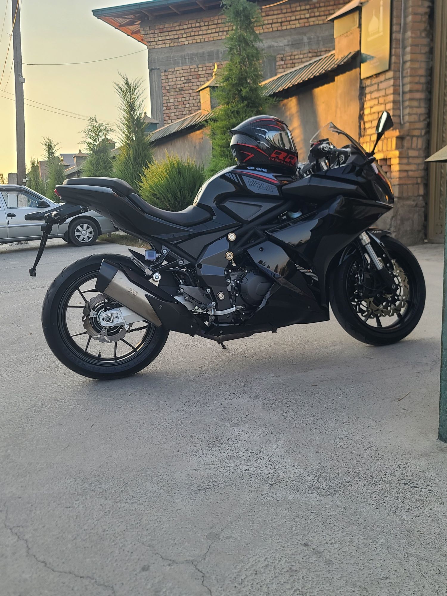 Sport bike TARO GP ONE