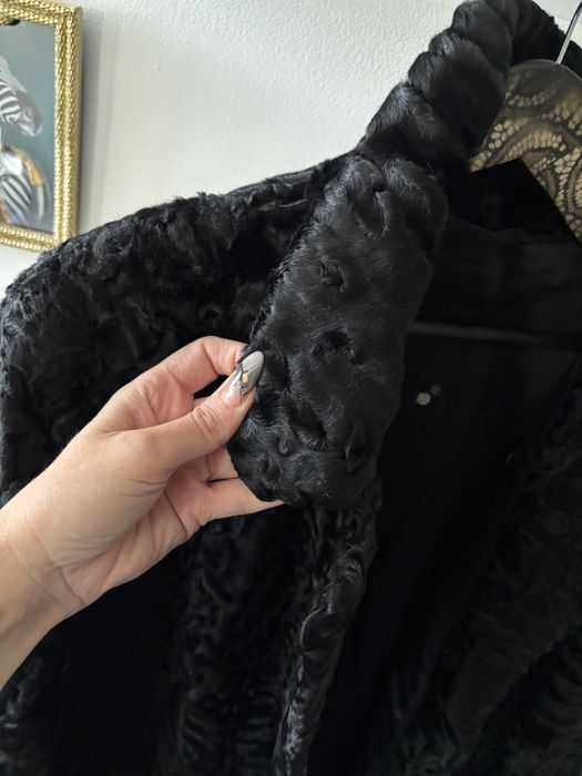 Кожено палто естествен косъм астраган