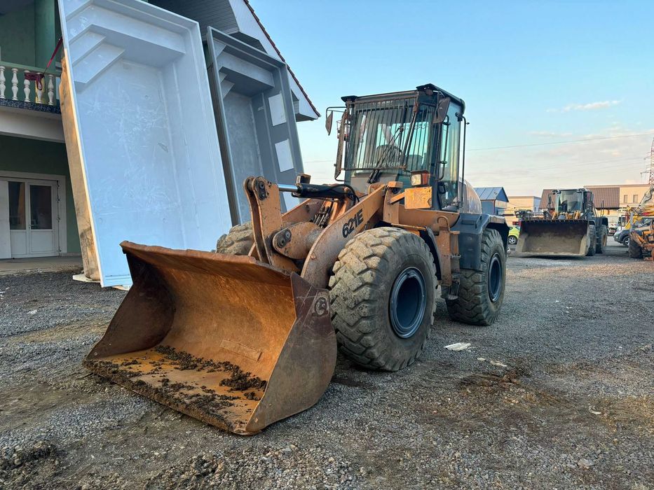 Incarcator frontal vola Case 621E  , 13 tone, 2011